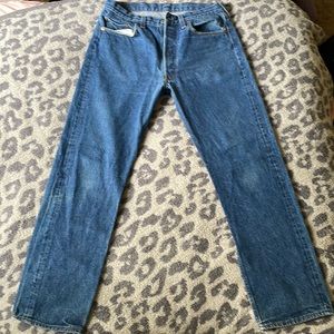 EUC dark wash vintage Levi’s 501 gorgeous heavy denim straight leg 31” waist